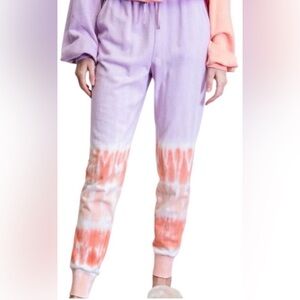 EASEL SWEAT PANTS LARGE NWT